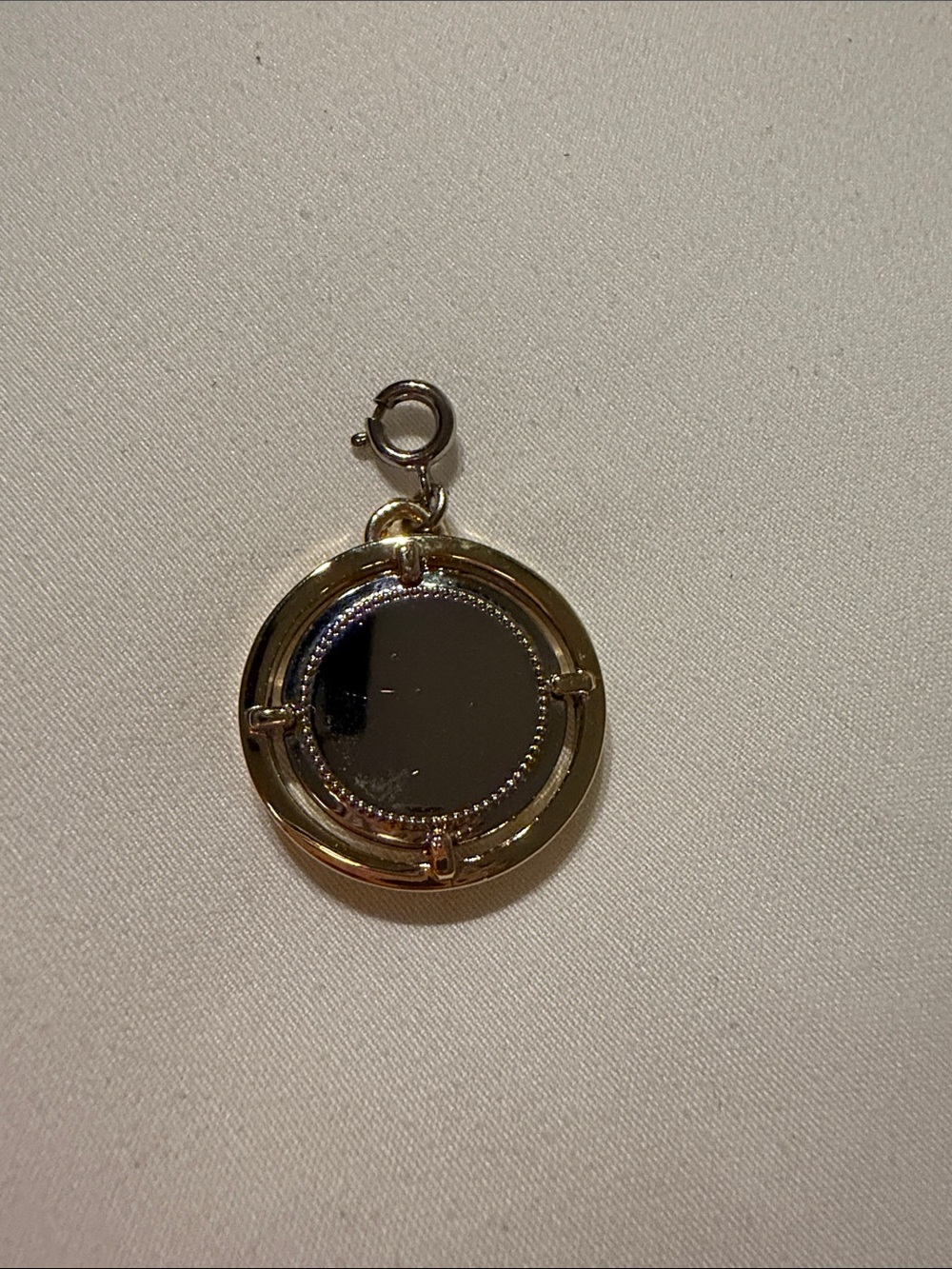 Things Remembered 
New Gold-Tone Round Pendant Charm - Classic Women's Jewelry.